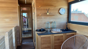 Prémiová panorama terasa se saunovým domem